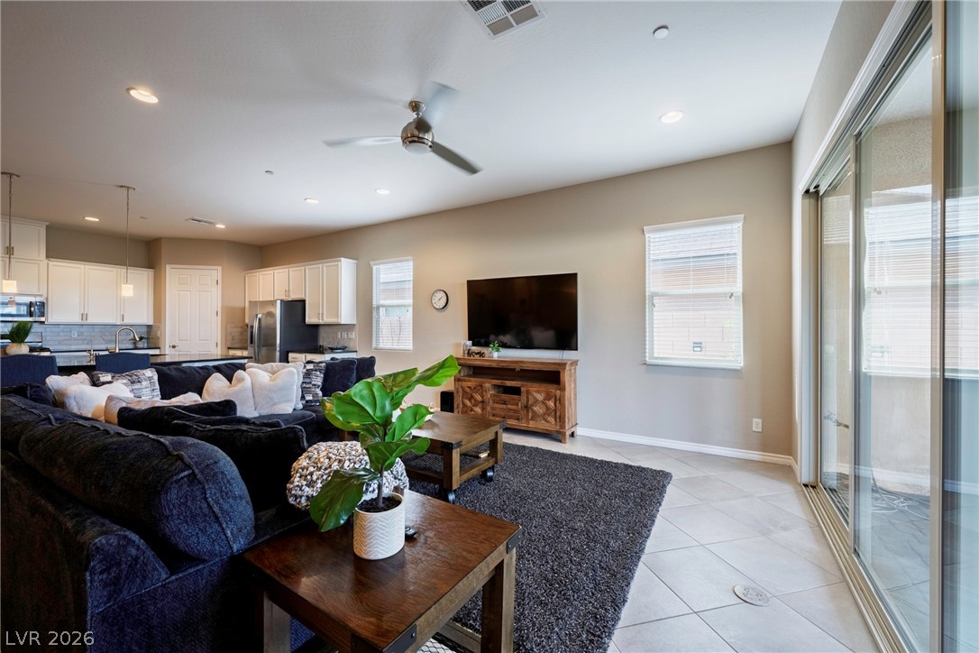 512 Heritage Bridge Avenue Henderson NV 89011