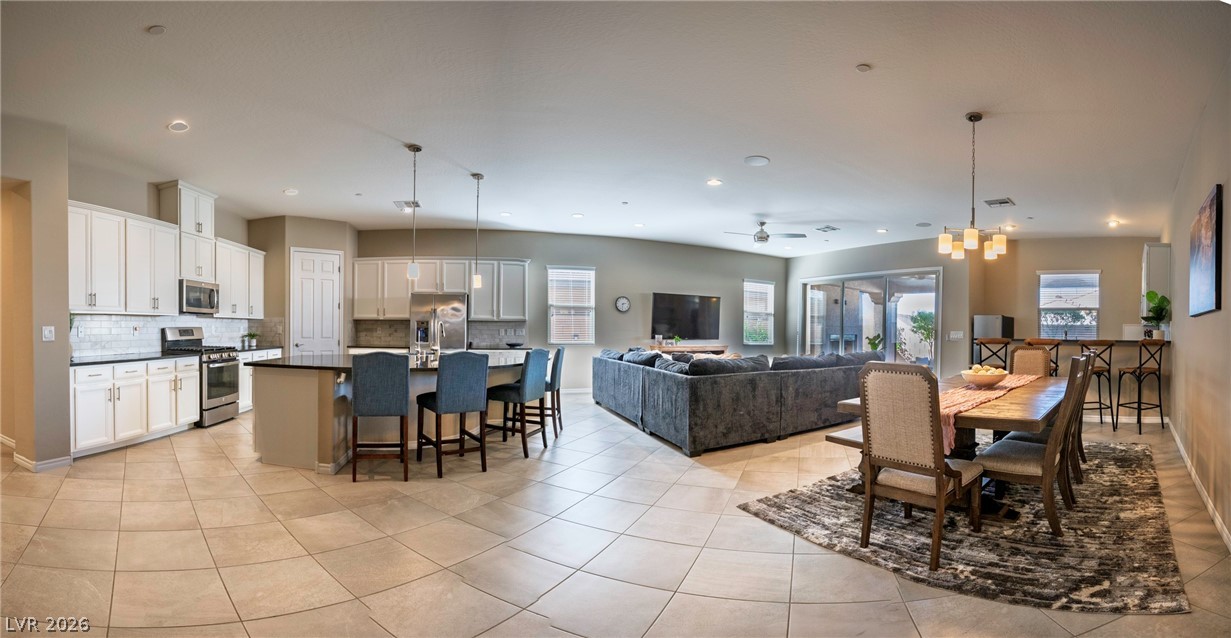 512 Heritage Bridge Avenue Henderson NV 89011