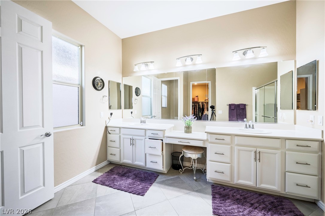 512 Heritage Bridge Avenue Henderson NV 89011