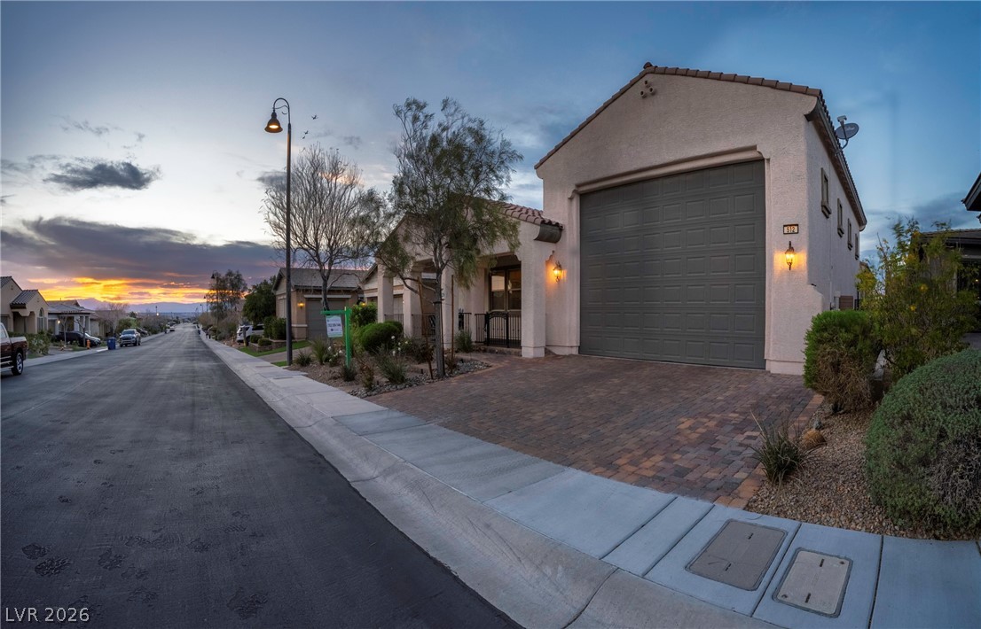 512 Heritage Bridge Avenue Henderson NV 89011