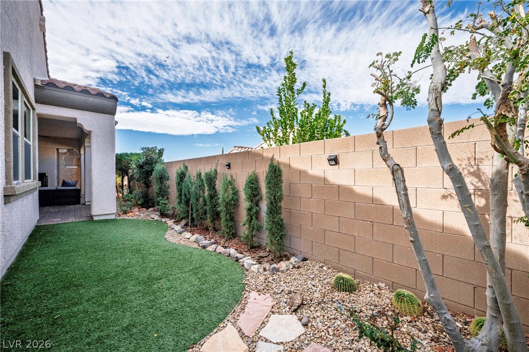512 Heritage Bridge Avenue Henderson NV 89011