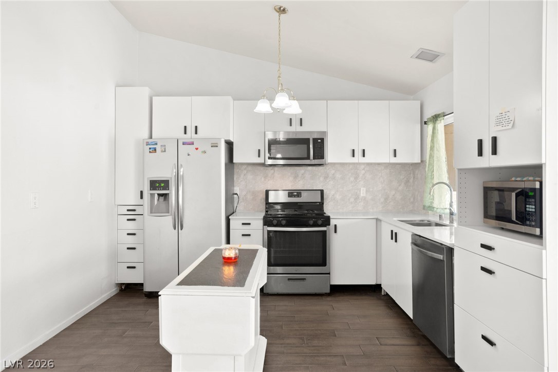 2529 Lakeside Drive Las Vegas NV 89108