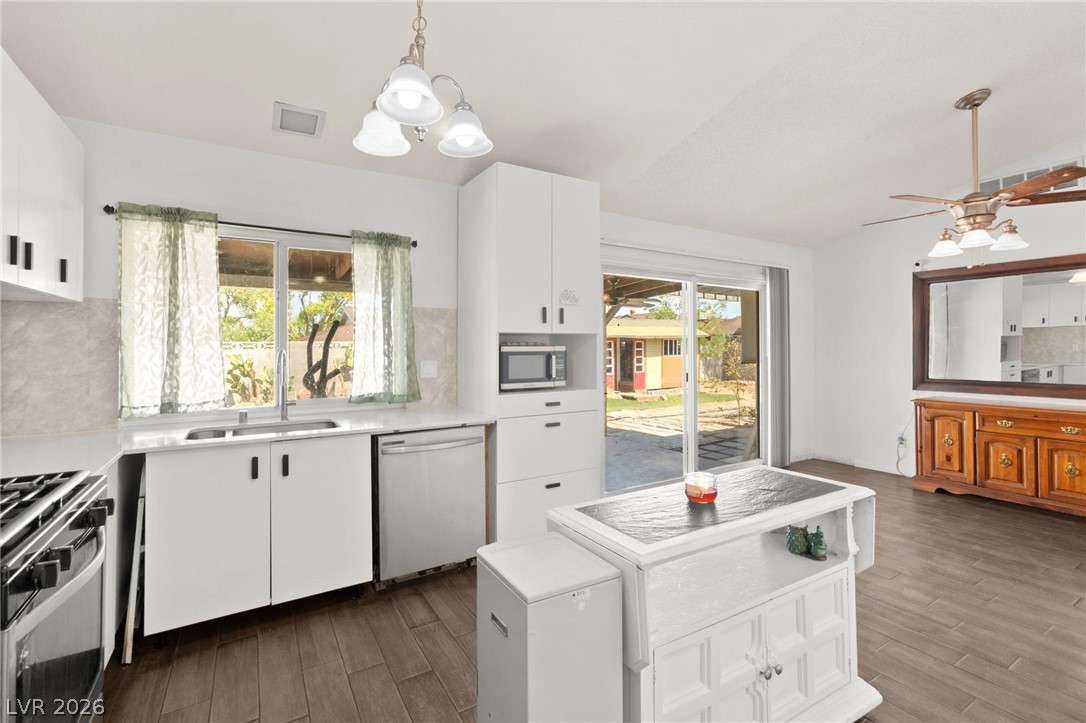 2529 Lakeside Drive Las Vegas NV 89108