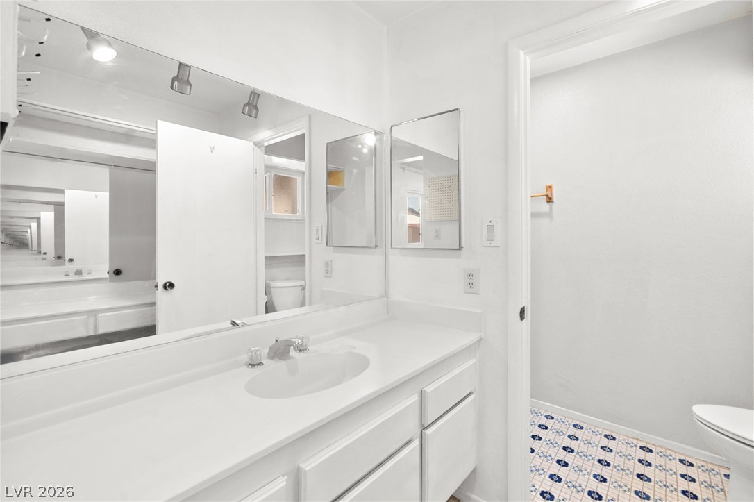 2529 Lakeside Drive Las Vegas NV 89108