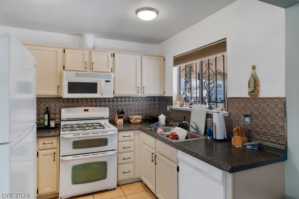 2256 Sabroso Street Las Vegas NV 89156
