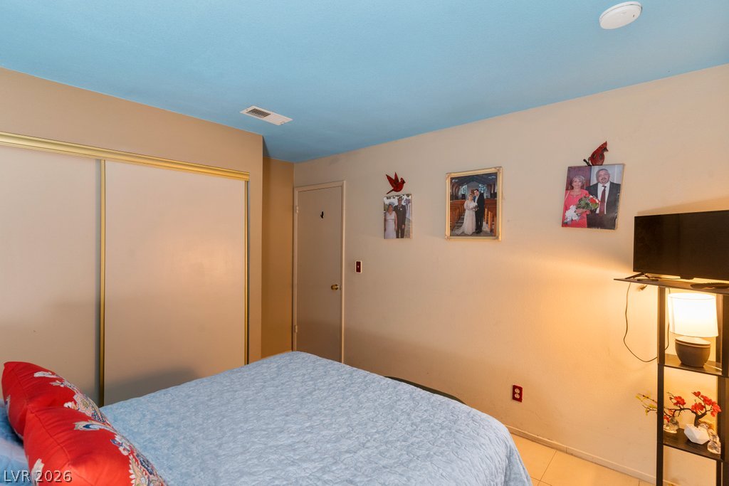 2256 Sabroso Street Las Vegas NV 89156
