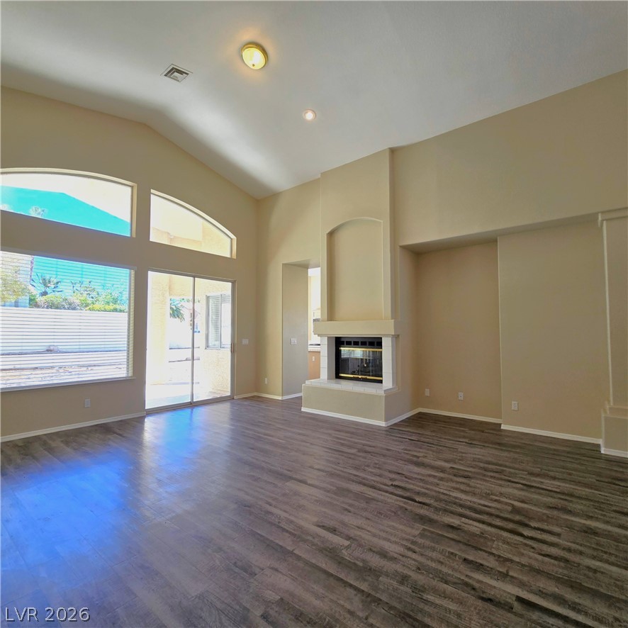1445 Castle Crest Drive Las Vegas NV 89117