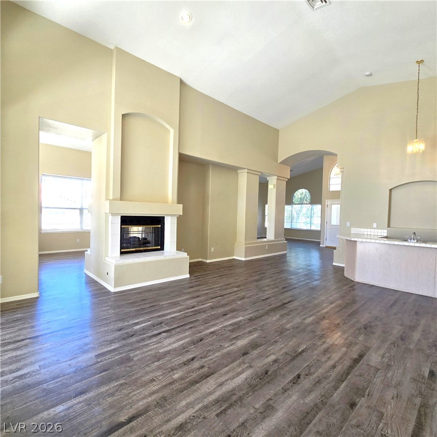 1445 Castle Crest Drive Las Vegas NV 89117