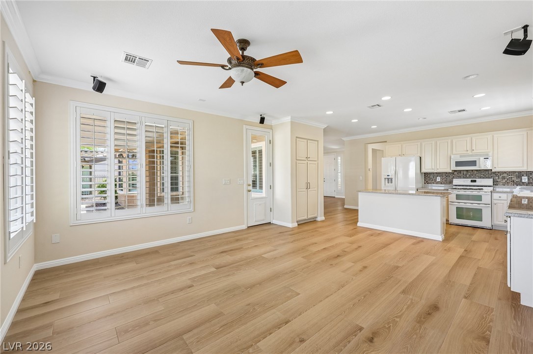 5110 Vincitor Street Las Vegas NV 89135