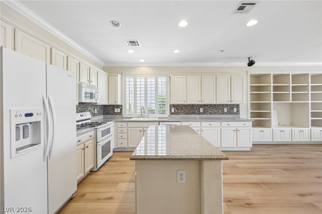 5110 Vincitor Street Las Vegas NV 89135