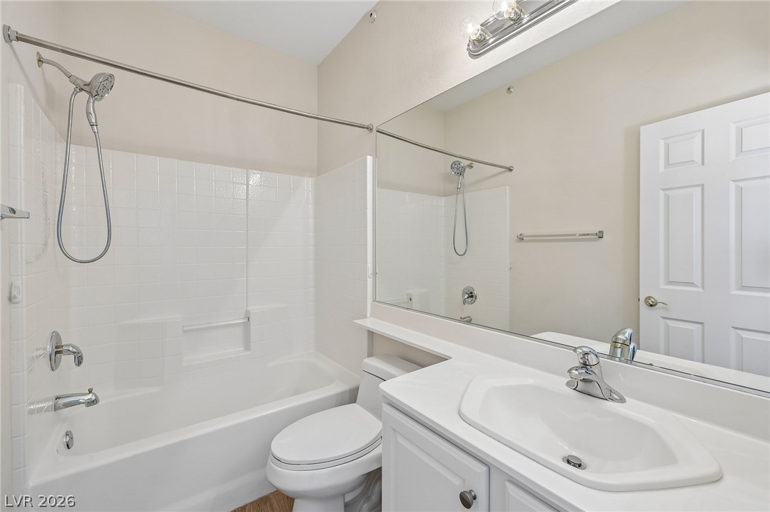 5110 Vincitor Street Las Vegas NV 89135
