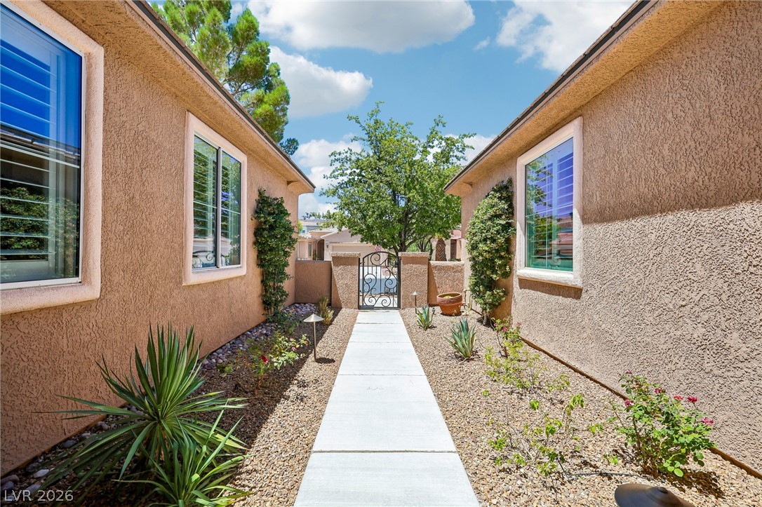 5110 Vincitor Street Las Vegas NV 89135