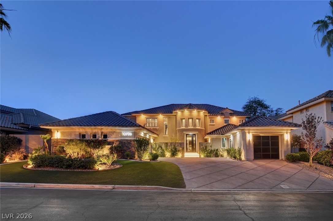 10736 Penhurst Way Las Vegas NV 89135