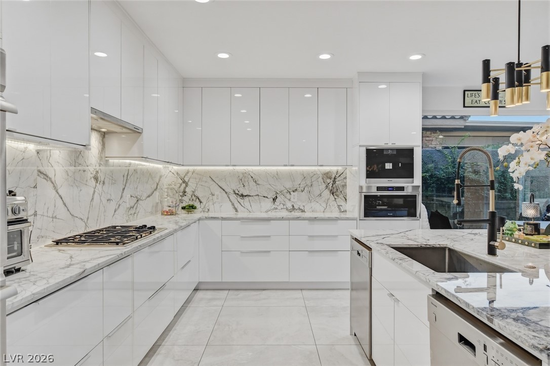 10736 Penhurst Way Las Vegas NV 89135