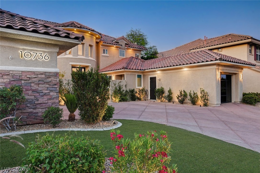 10736 Penhurst Way Las Vegas NV 89135