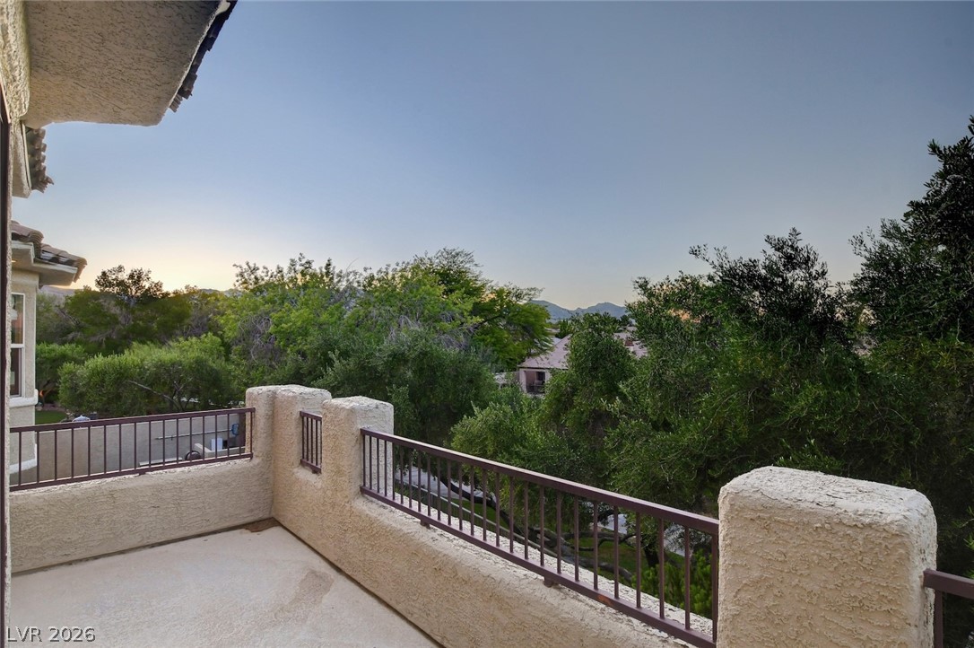 10736 Penhurst Way Las Vegas NV 89135