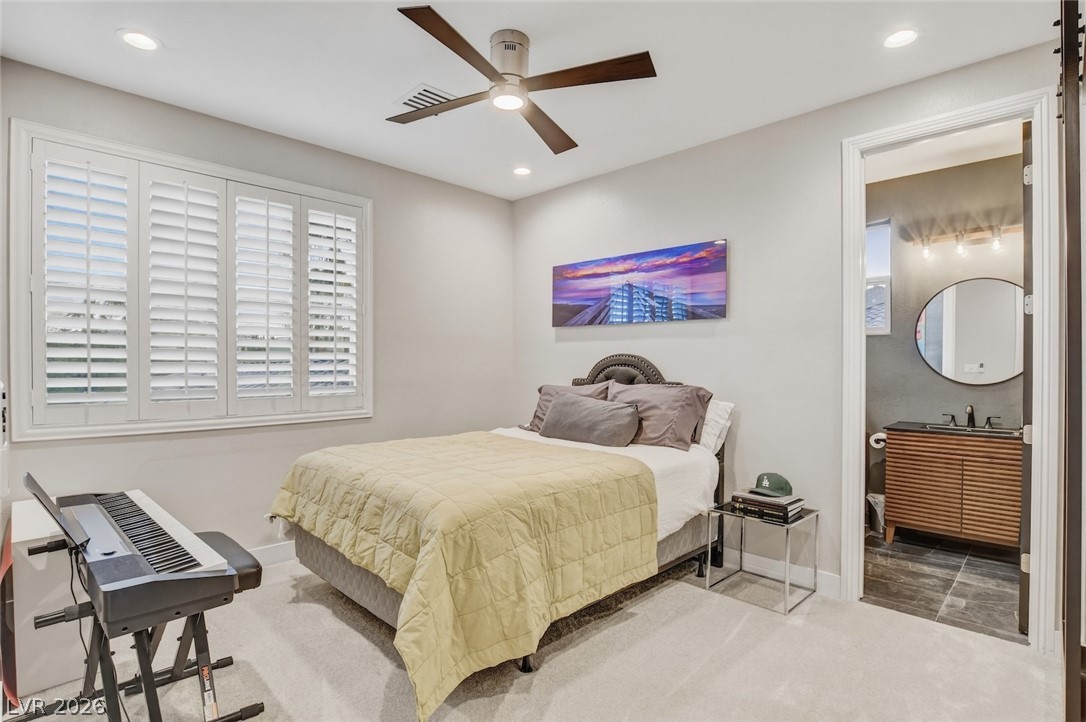 10736 Penhurst Way Las Vegas NV 89135