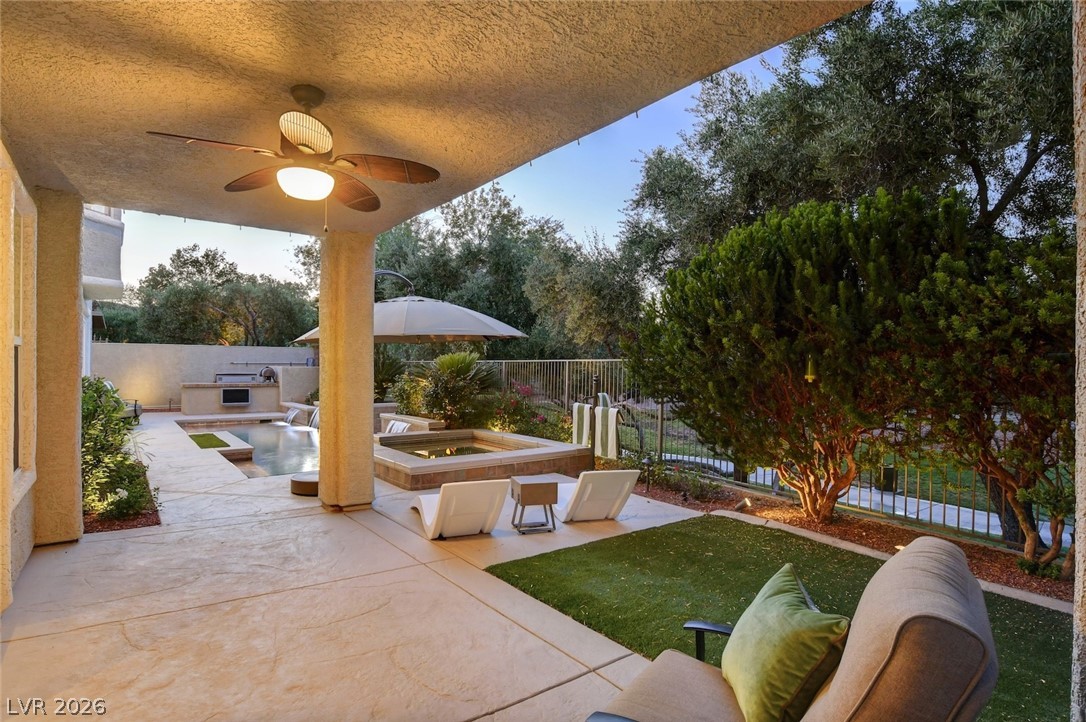 10736 Penhurst Way Las Vegas NV 89135