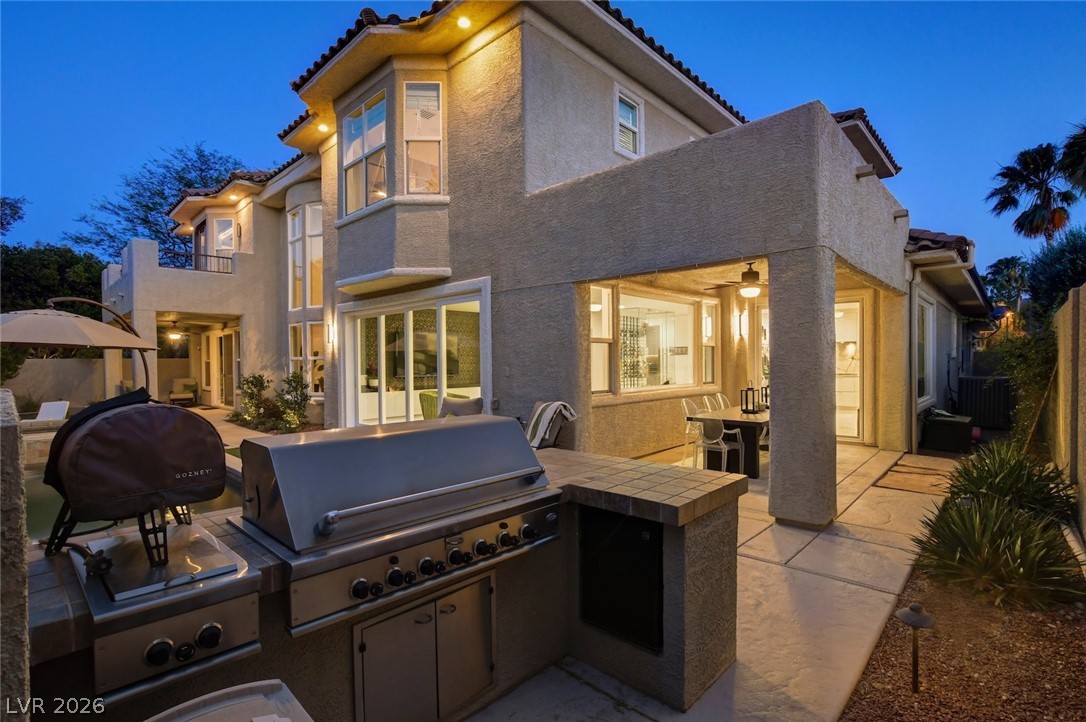 10736 Penhurst Way Las Vegas NV 89135