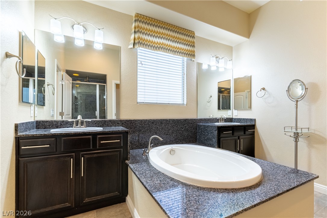 2589 Champagne Topaz Lane Las Vegas NV 89120