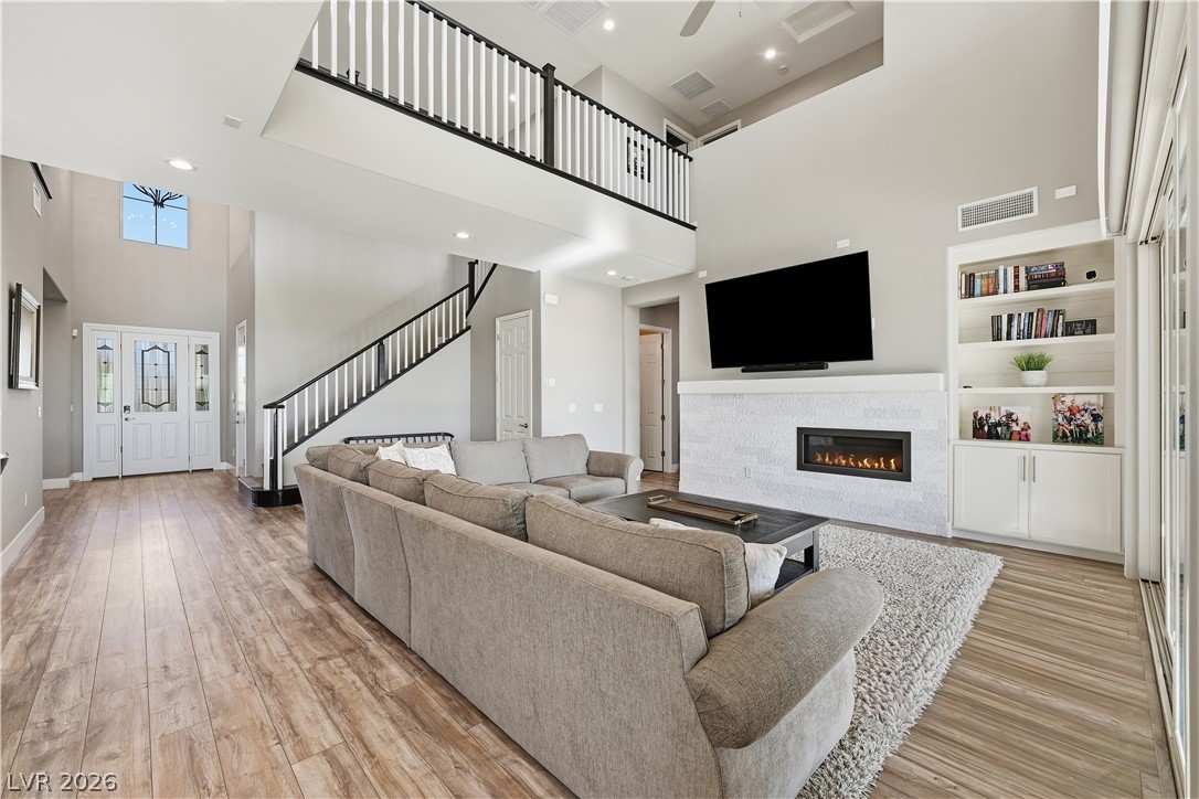 216 Highspring Street Las Vegas NV 89138