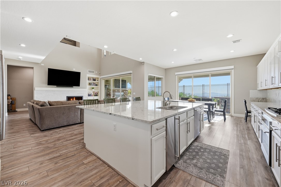216 Highspring Street Las Vegas NV 89138