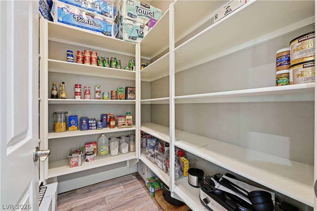 216 Highspring Street Las Vegas NV 89138