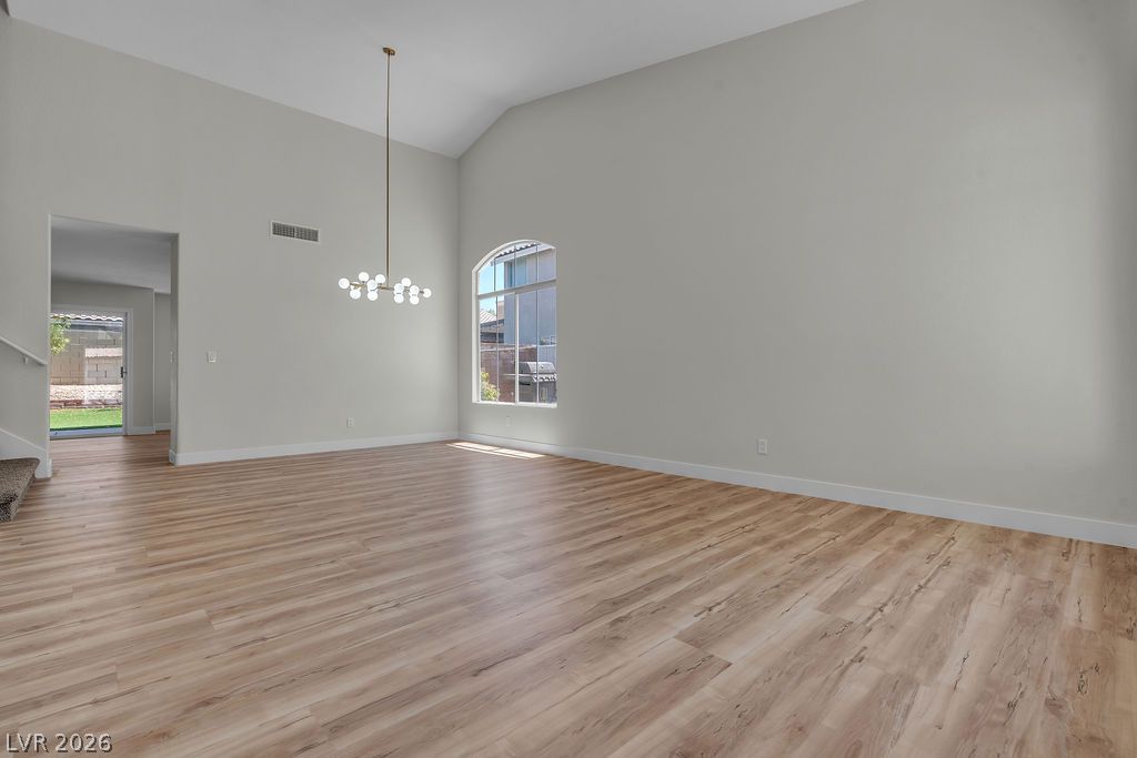 2060 Fallsburg Way Henderson NV 89002