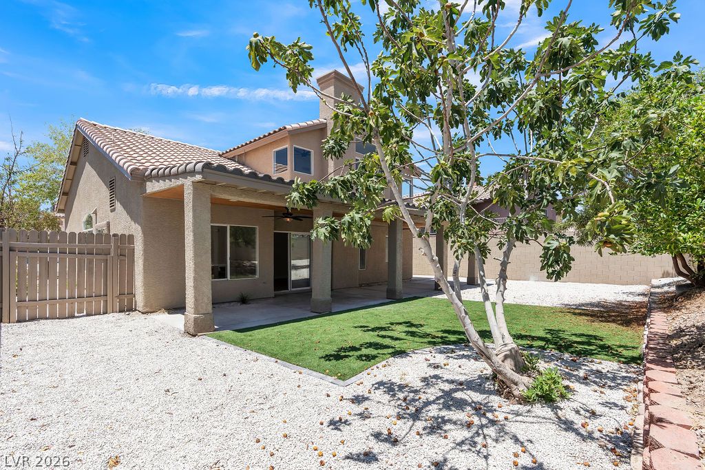 2060 Fallsburg Way Henderson NV 89002