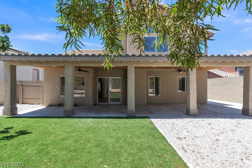 2060 Fallsburg Way Henderson NV 89002