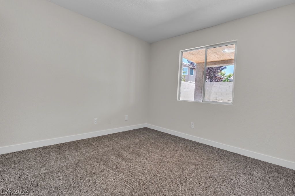 2060 Fallsburg Way Henderson NV 89002