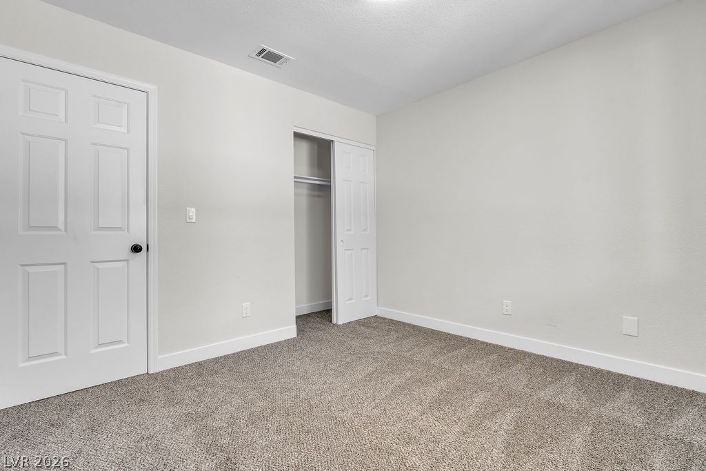 2060 Fallsburg Way Henderson NV 89002