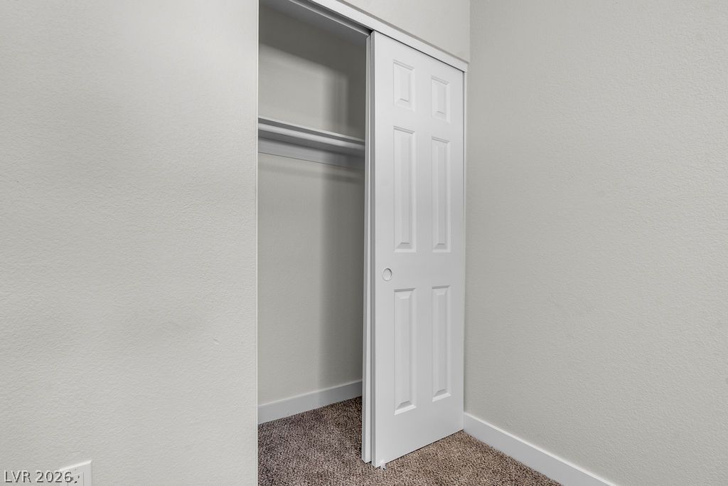 2060 Fallsburg Way Henderson NV 89002