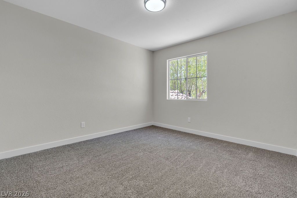 2060 Fallsburg Way Henderson NV 89002