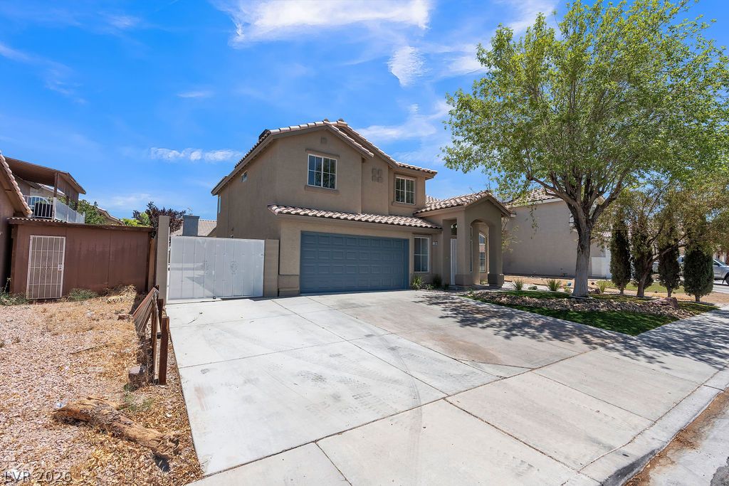 2060 Fallsburg Way Henderson NV 89002