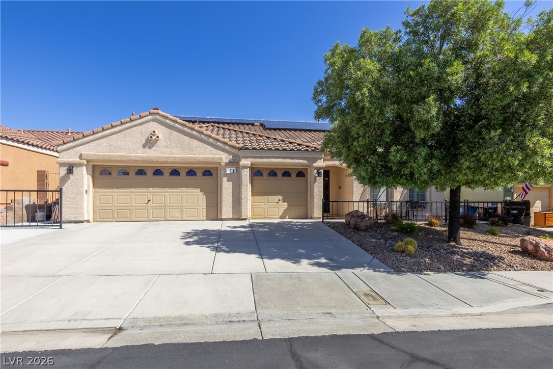 176 Ridge Crossing Avenue Henderson NV 89002