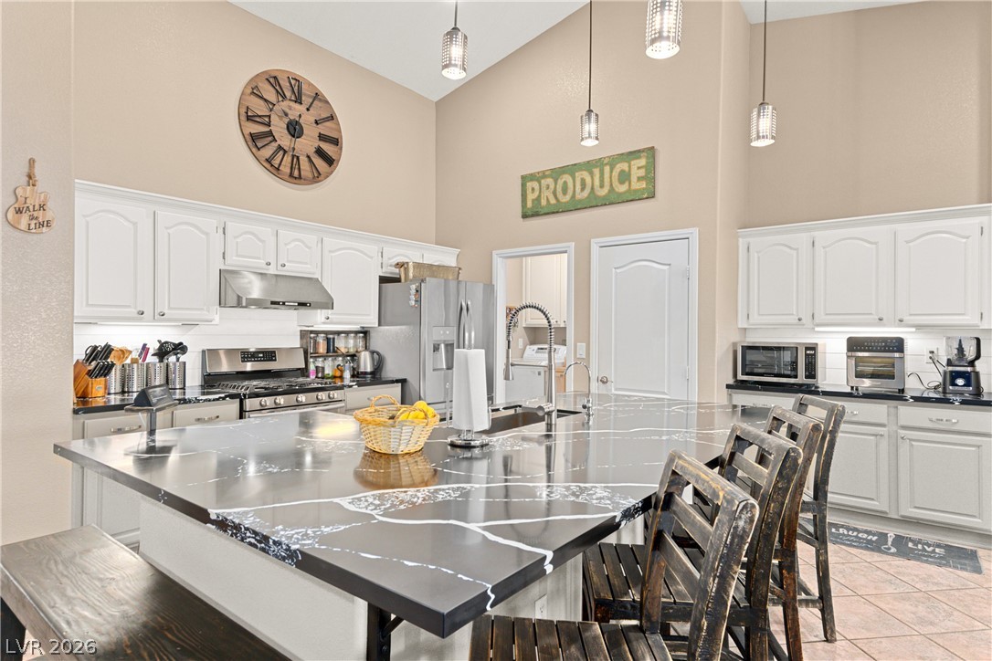 176 Ridge Crossing Avenue Henderson NV 89002