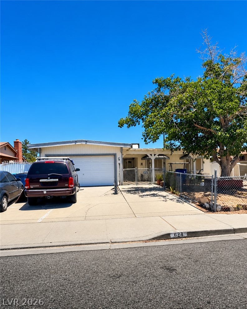 624 Donner Street Las Vegas NV 89107
