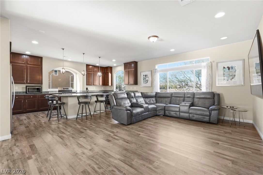8565 Silver Coast Street Las Vegas NV 89139