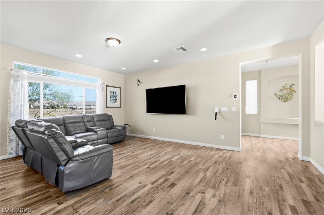 8565 Silver Coast Street Las Vegas NV 89139