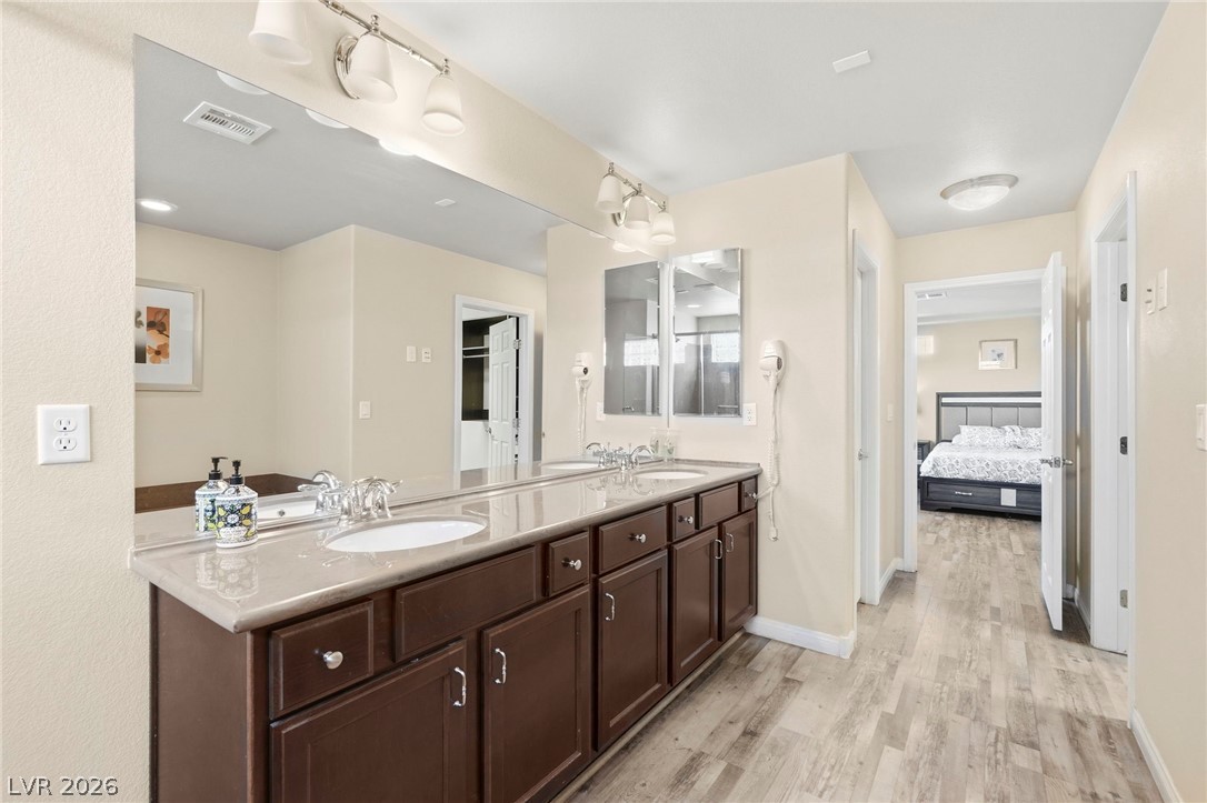 8565 Silver Coast Street Las Vegas NV 89139