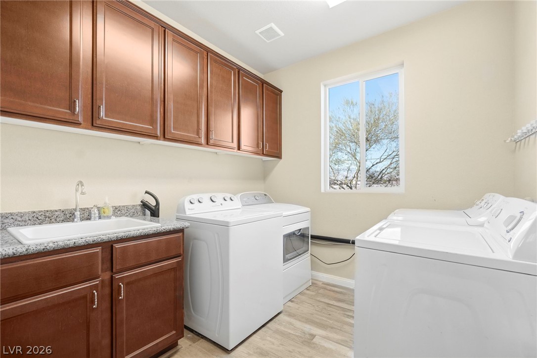 8565 Silver Coast Street Las Vegas NV 89139