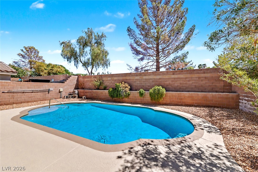 2555 Swans Chance Avenue Henderson NV 89052
