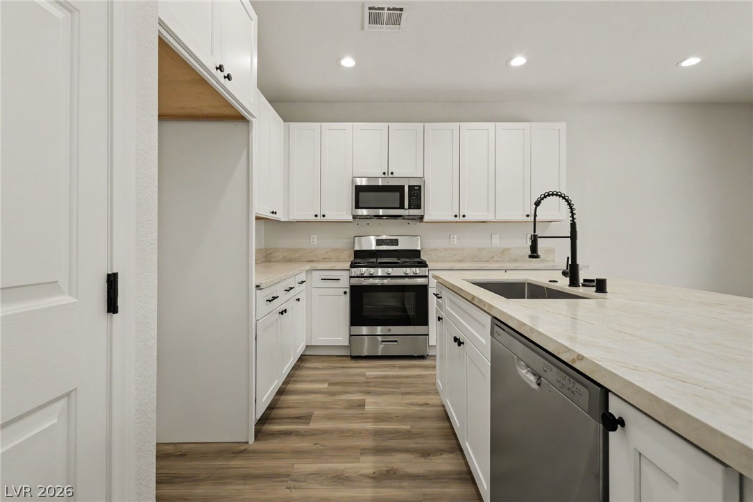 2922 Mastercraft Avenue North Las Vegas NV 89031