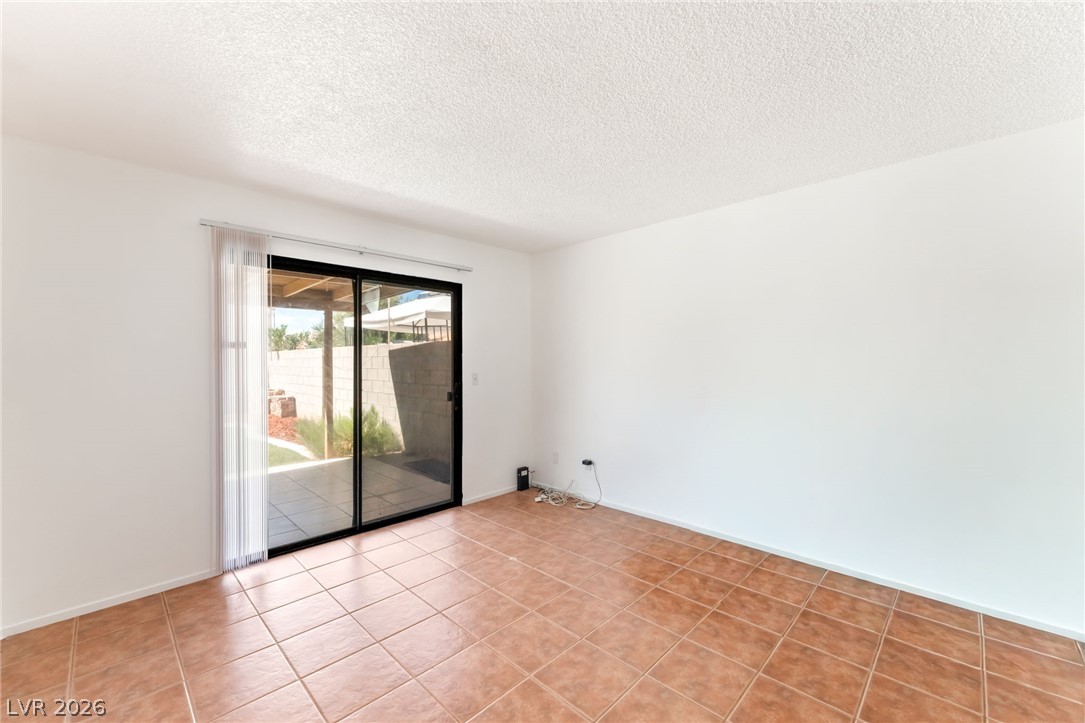 8241 Willeta Avenue Las Vegas NV 89145