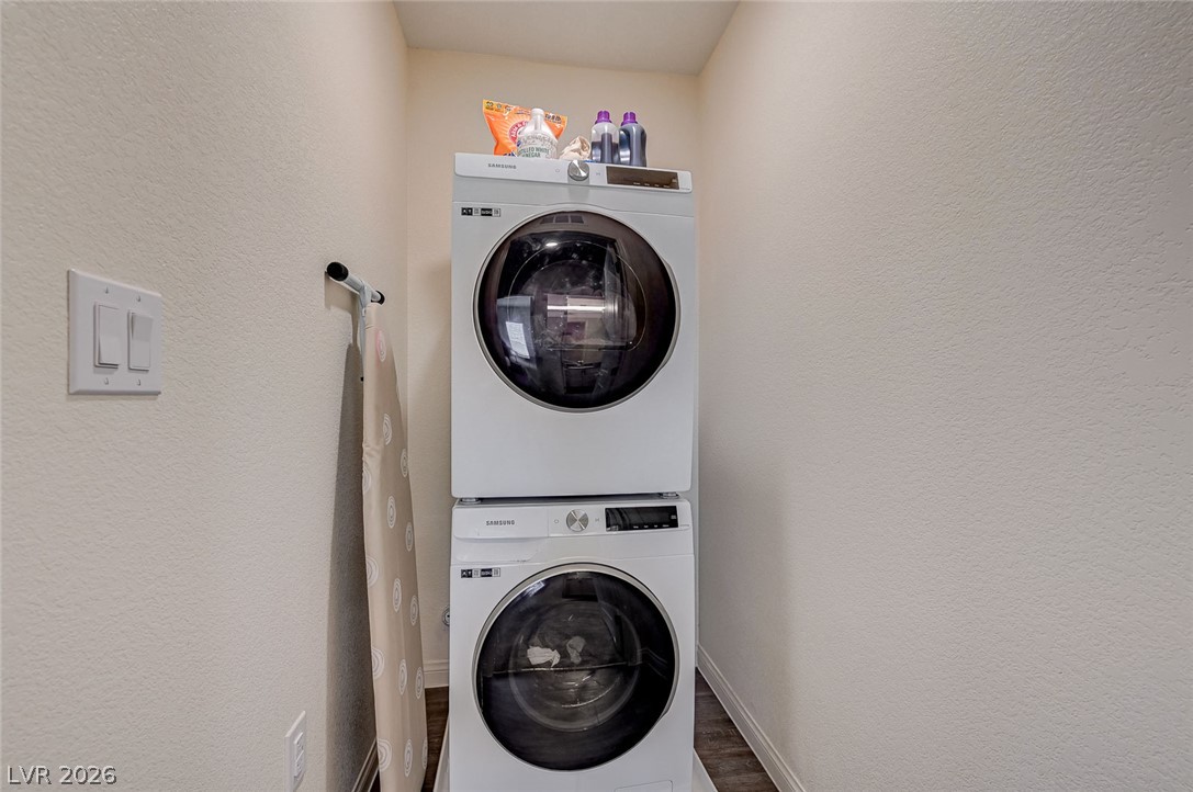 2774 Champagne Gold Avenue North Las Vegas NV 89086