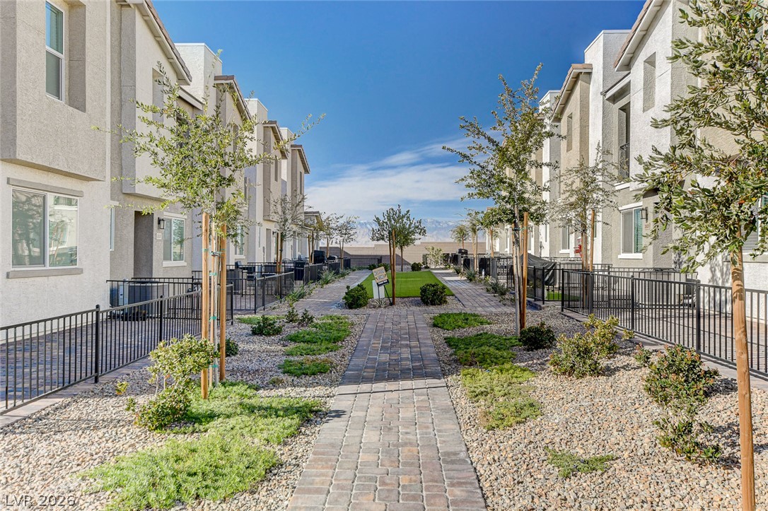 2774 Champagne Gold Avenue North Las Vegas NV 89086