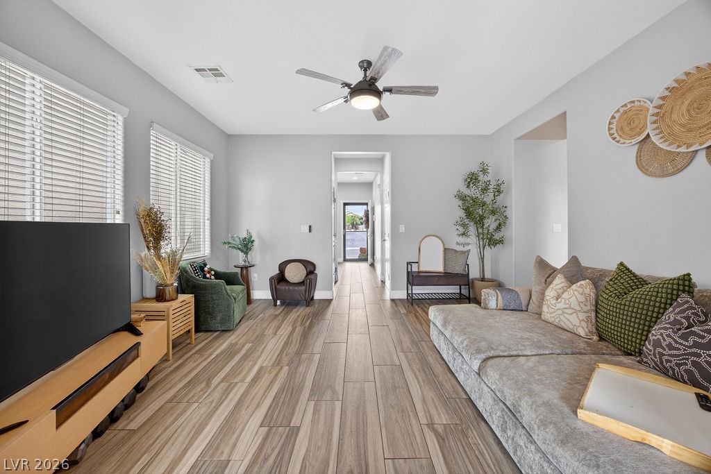 8328 Lambtin Quay Avenue Las Vegas NV 89131