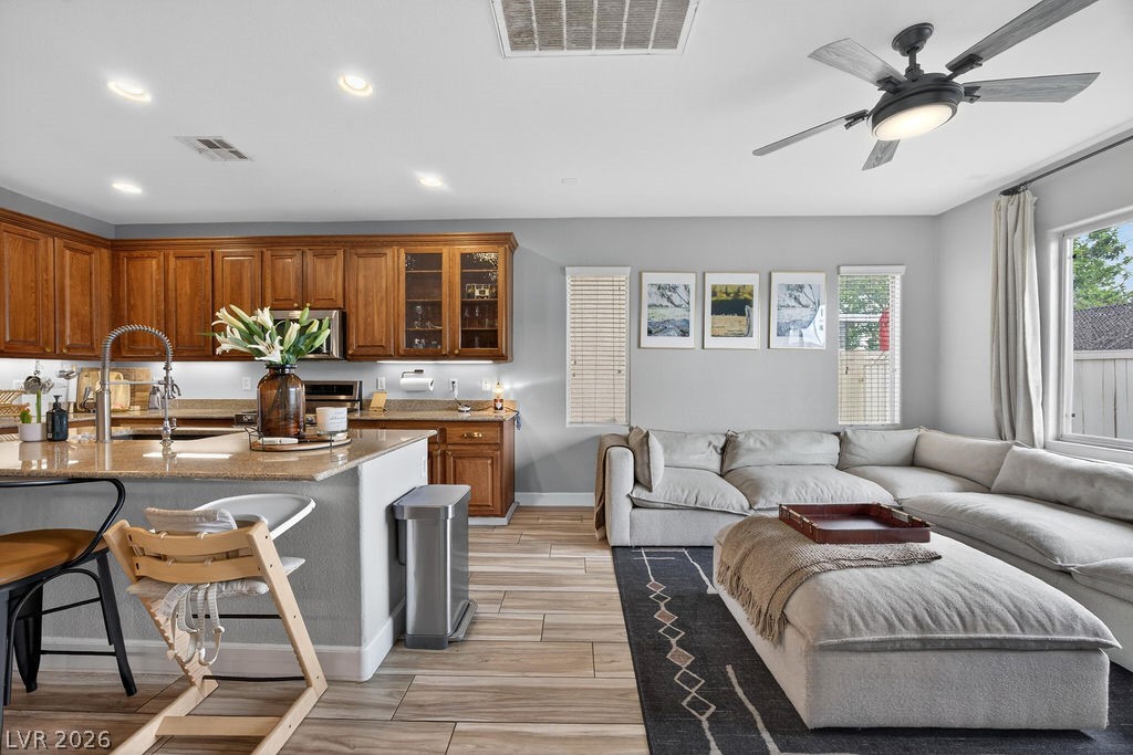 8328 Lambtin Quay Avenue Las Vegas NV 89131