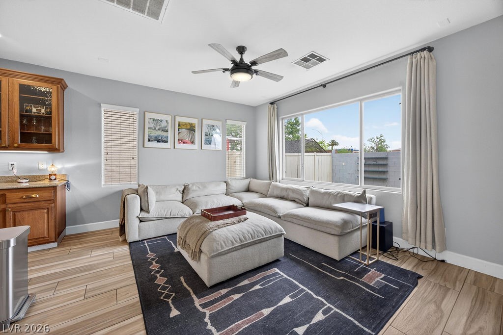 8328 Lambtin Quay Avenue Las Vegas NV 89131